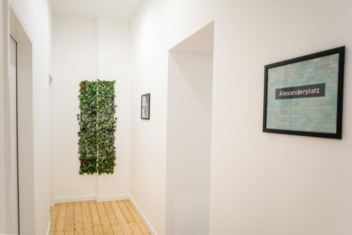 Spacious 3Br Plus Ac Self Check-In Street Parking Berlino Esterno foto