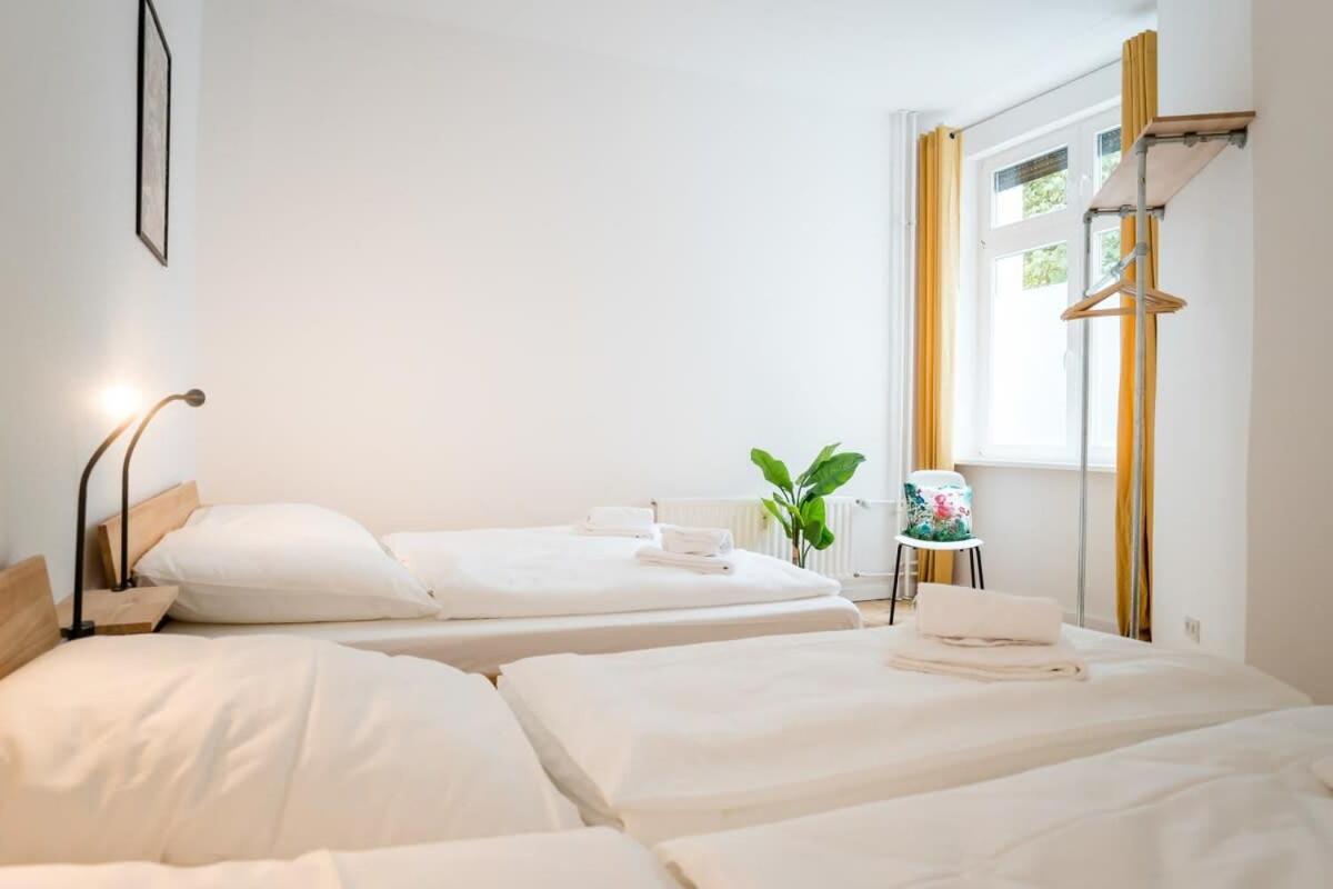 Spacious 3Br Plus Ac Self Check-In Street Parking Berlino Esterno foto